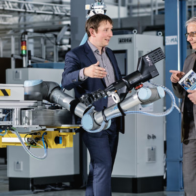 Démonstration d'un bras robotique